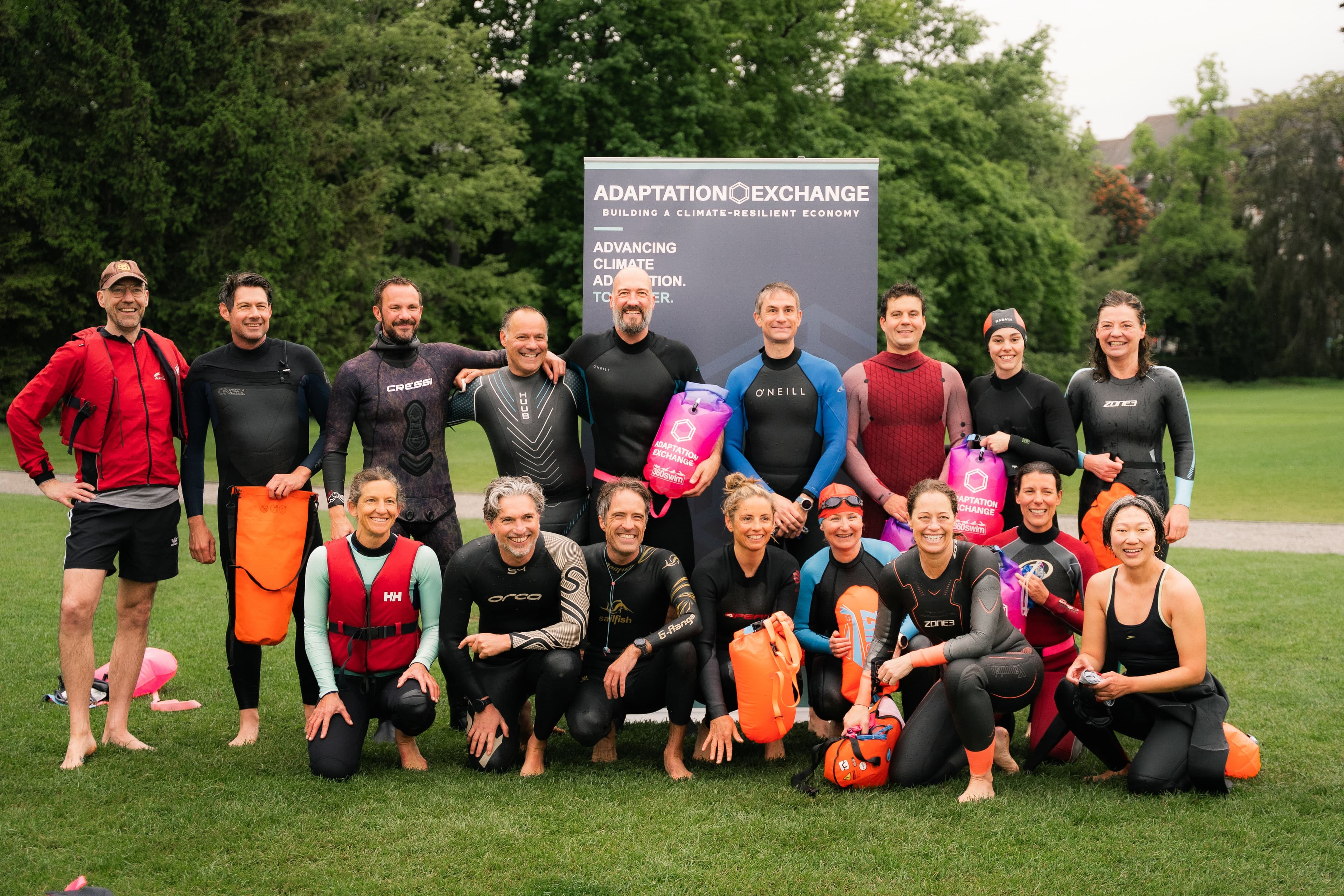 Crossing the cold (Swim Lake Starnberg West to East)